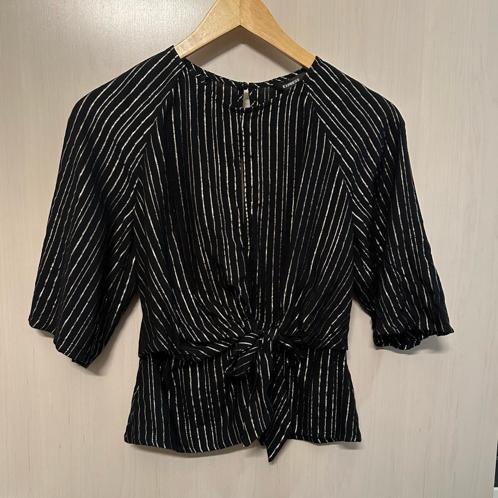 Express small black & metallic gold pinstripe blouse. Peplum style. Flattering!